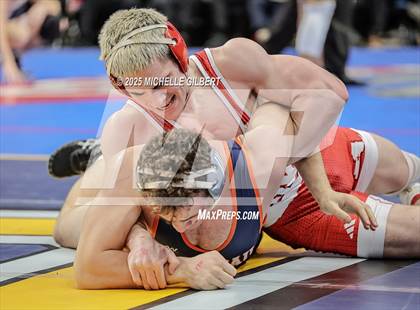 Thumbnail 3 in NYSPHSAA Division 2 State Championships (Round 2, 152 to 285) photogallery.