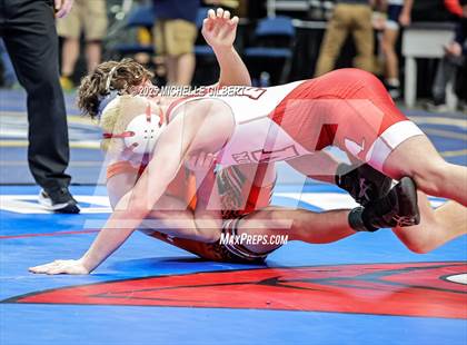 Thumbnail 1 in NYSPHSAA Division 2 State Championships (Round 2, 152 to 285) photogallery.