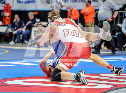 Thumbnail 2 in NYSPHSAA Division 2 State Championships (Round 2, 152 to 285) photogallery.