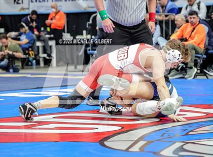 Thumbnail 2 in NYSPHSAA Division 2 State Championships (Round 2, 152 to 285) photogallery.