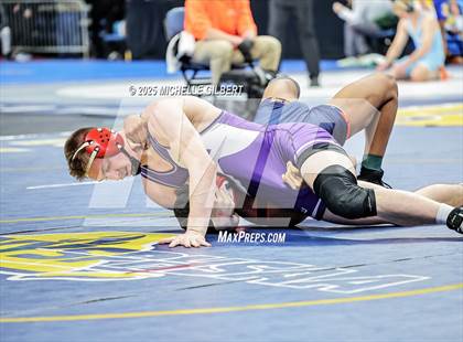 Thumbnail 2 in NYSPHSAA Division 2 State Championships (Round 2, 152 to 285) photogallery.