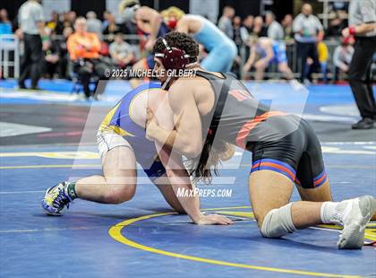 Thumbnail 2 in NYSPHSAA Division 2 State Championships (Round 2, 152 to 285) photogallery.
