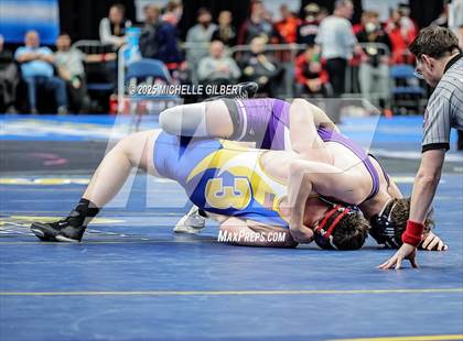 Thumbnail 2 in NYSPHSAA Division 2 State Championships (Round 2, 152 to 285) photogallery.