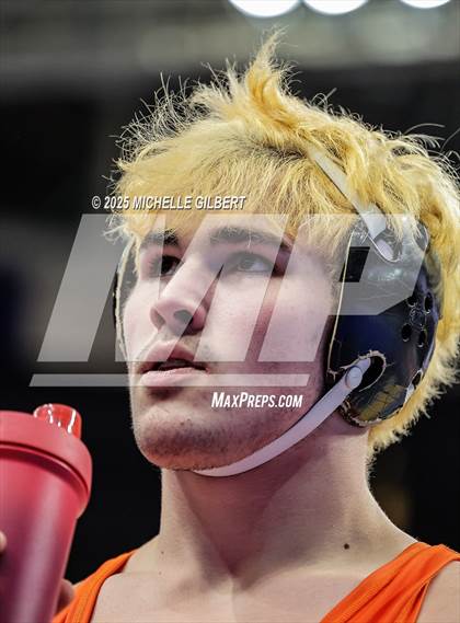 Thumbnail 1 in NYSPHSAA Division 2 State Championships (Round 2, 152 to 285) photogallery.