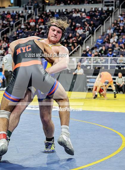 Thumbnail 3 in NYSPHSAA Division 2 State Championships (Round 2, 152 to 285) photogallery.