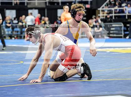 Thumbnail 2 in NYSPHSAA Division 2 State Championships (Round 2, 152 to 285) photogallery.