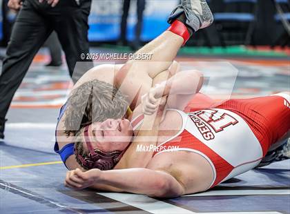 Thumbnail 1 in NYSPHSAA Division 2 State Championships (Round 2, 152 to 285) photogallery.