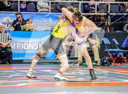 Thumbnail 1 in NYSPHSAA Division 2 State Championships (Round 2, 152 to 285) photogallery.