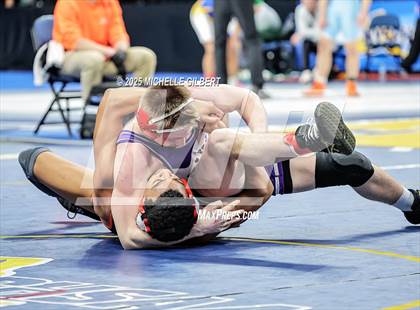 Thumbnail 3 in NYSPHSAA Division 2 State Championships (Round 2, 152 to 285) photogallery.