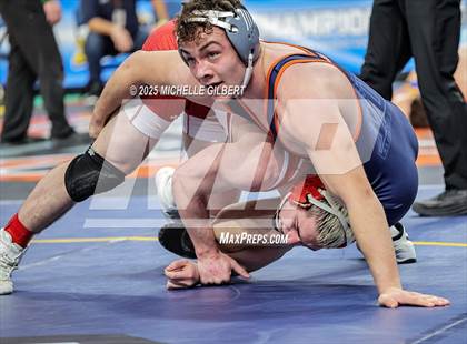 Thumbnail 2 in NYSPHSAA Division 2 State Championships (Round 2, 152 to 285) photogallery.