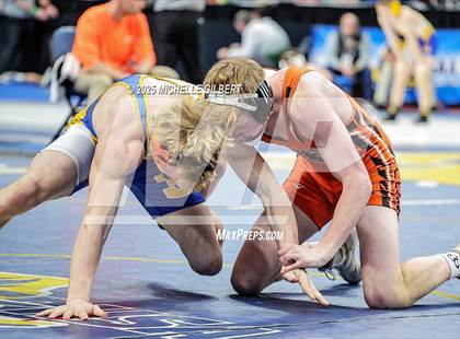 Thumbnail 3 in NYSPHSAA Division 2 State Championships (Round 2, 152 to 285) photogallery.