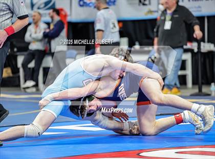 Thumbnail 1 in NYSPHSAA Division 2 State Championships (Round 2, 152 to 285) photogallery.