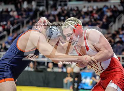 Thumbnail 3 in NYSPHSAA Division 2 State Championships (Round 2, 152 to 285) photogallery.
