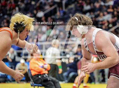 Thumbnail 3 in NYSPHSAA Division 2 State Championships (Round 2, 152 to 285) photogallery.
