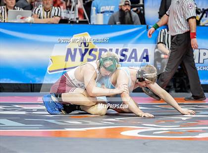 Thumbnail 3 in NYSPHSAA Division 2 State Championships (Round 2, 152 to 285) photogallery.
