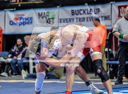 Thumbnail 2 in NYSPHSAA Division 2 State Championships (Round 2, 152 to 285) photogallery.
