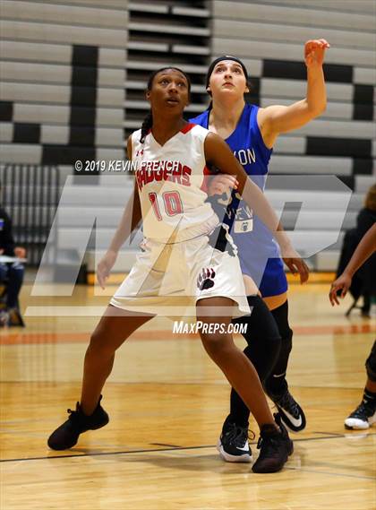 Thumbnail 1 in Canyon View vs. Tucson High Magnet School (Scorpion Shootout 2019) photogallery.