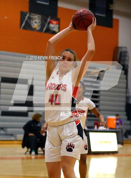 Thumbnail 3 in Canyon View vs. Tucson High Magnet School (Scorpion Shootout 2019) photogallery.