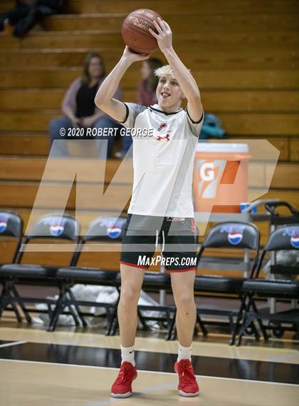 Thumbnail 2 in Kenosha Bradford vs. Muskego (WIAA D1 Round 2 Playoff)  photogallery.