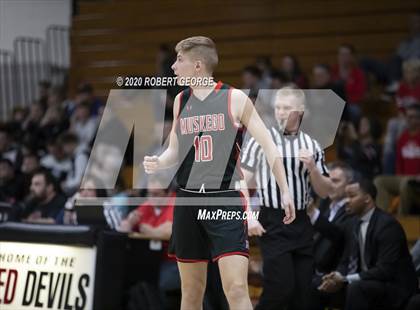 Thumbnail 3 in Kenosha Bradford vs. Muskego (WIAA D1 Round 2 Playoff)  photogallery.