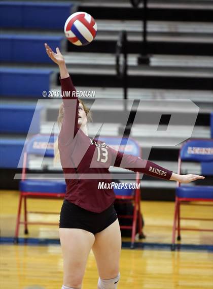 Thumbnail 3 in Rouse @ Leander photogallery.
