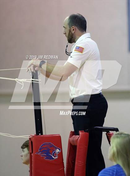 Thumbnail 2 in Rouse @ Leander photogallery.
