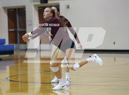 Thumbnail 1 in Rouse @ Leander photogallery.