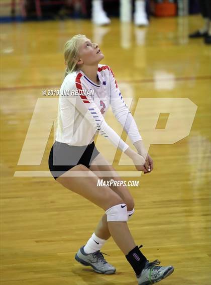 Thumbnail 2 in Rouse @ Leander photogallery.