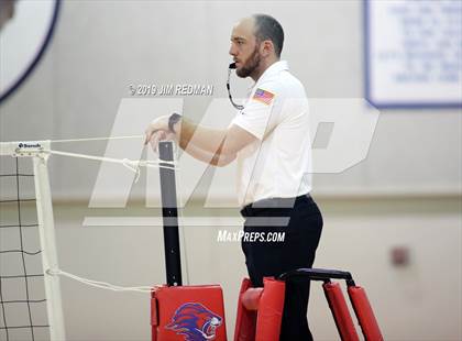 Thumbnail 1 in Rouse @ Leander photogallery.
