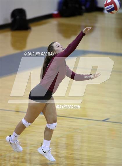 Thumbnail 3 in Rouse @ Leander photogallery.