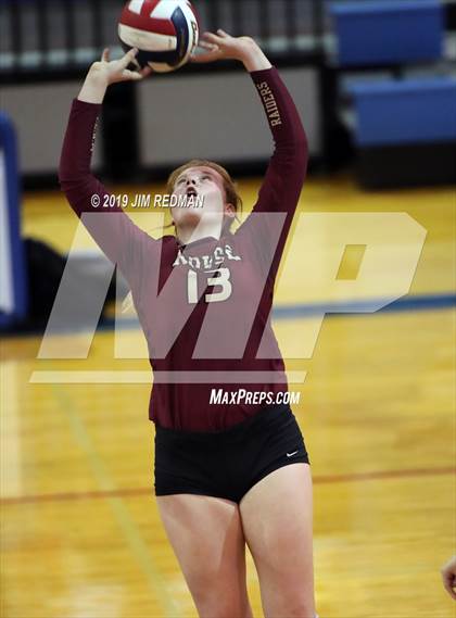 Thumbnail 1 in Rouse @ Leander photogallery.