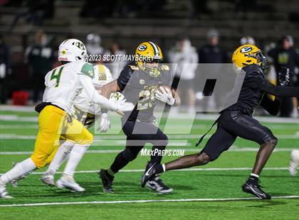 Thumbnail 3 in Medina @ St. Edward (OHSAA Region 1 Regional Final) photogallery.