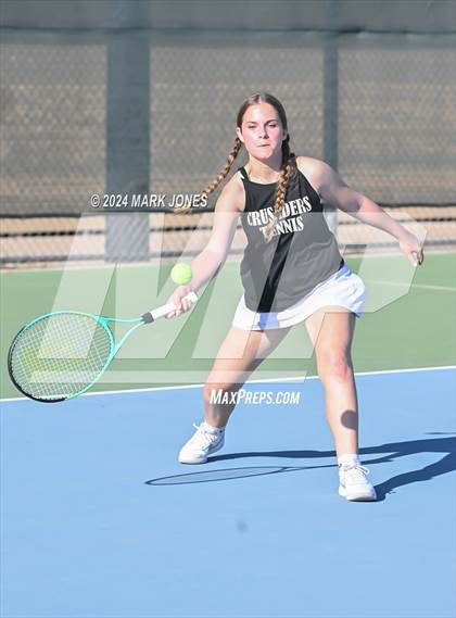 Thumbnail 2 in Northwest Christian vs. Veritas Prep photogallery.