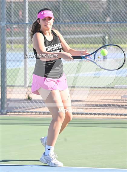Thumbnail 2 in Northwest Christian vs. Veritas Prep photogallery.