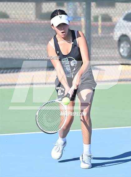 Thumbnail 2 in Northwest Christian vs. Veritas Prep photogallery.