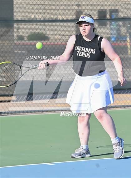 Thumbnail 2 in Northwest Christian vs. Veritas Prep photogallery.