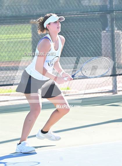 Thumbnail 2 in Northwest Christian vs. Veritas Prep photogallery.
