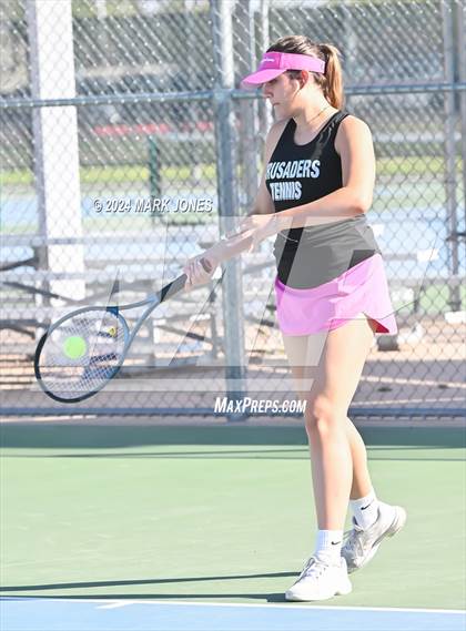 Thumbnail 3 in Northwest Christian vs. Veritas Prep photogallery.