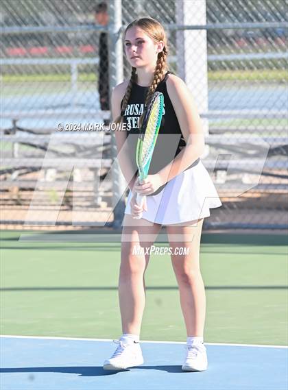 Thumbnail 2 in Northwest Christian vs. Veritas Prep photogallery.