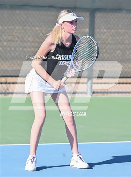 Thumbnail 3 in Northwest Christian vs. Veritas Prep photogallery.