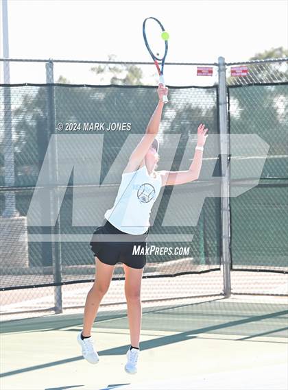 Thumbnail 2 in Northwest Christian vs. Veritas Prep photogallery.