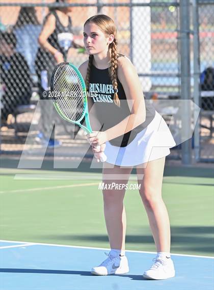 Thumbnail 2 in Northwest Christian vs. Veritas Prep photogallery.