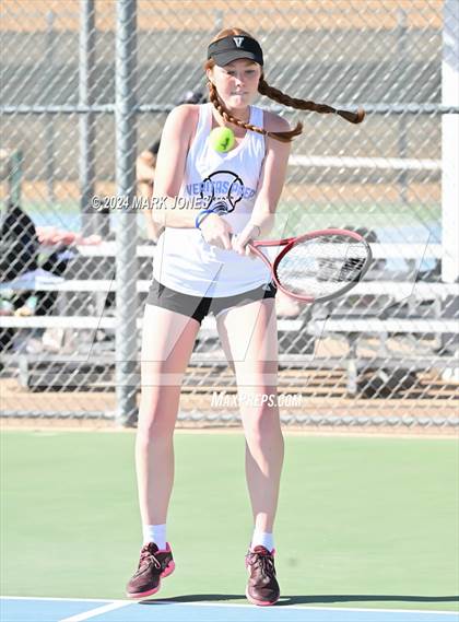Thumbnail 1 in Northwest Christian vs. Veritas Prep photogallery.