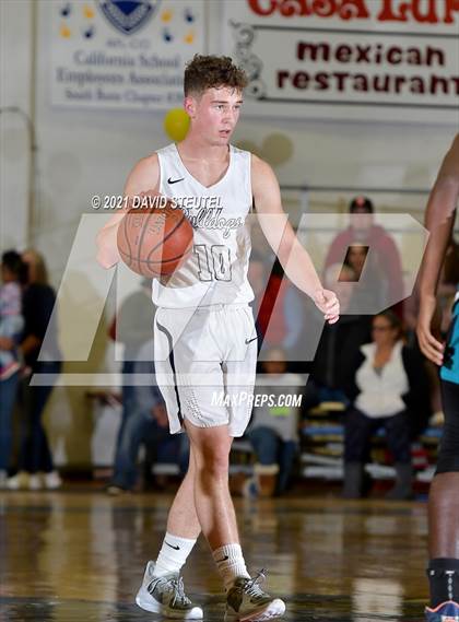 Thumbnail 1 in Sheldon vs. Gridley (Gridley Invitational) photogallery.