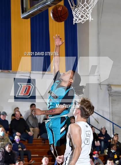 Thumbnail 3 in Sheldon vs. Gridley (Gridley Invitational) photogallery.