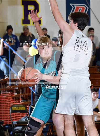 Thumbnail 1 in Sheldon vs. Gridley (Gridley Invitational) photogallery.