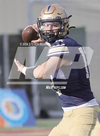 Thumbnail 3 in Bonita Vista vs. Monte Vista (CIF SDS Division 5 Final) photogallery.