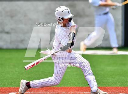 Thumbnail 3 in Garrison vs. Harleton (UIL 2A Region Semifinal Game 2) photogallery.