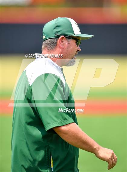 Thumbnail 2 in Garrison vs. Harleton (UIL 2A Region Semifinal Game 2) photogallery.