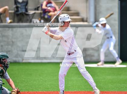 Thumbnail 3 in Garrison vs. Harleton (UIL 2A Region Semifinal Game 2) photogallery.